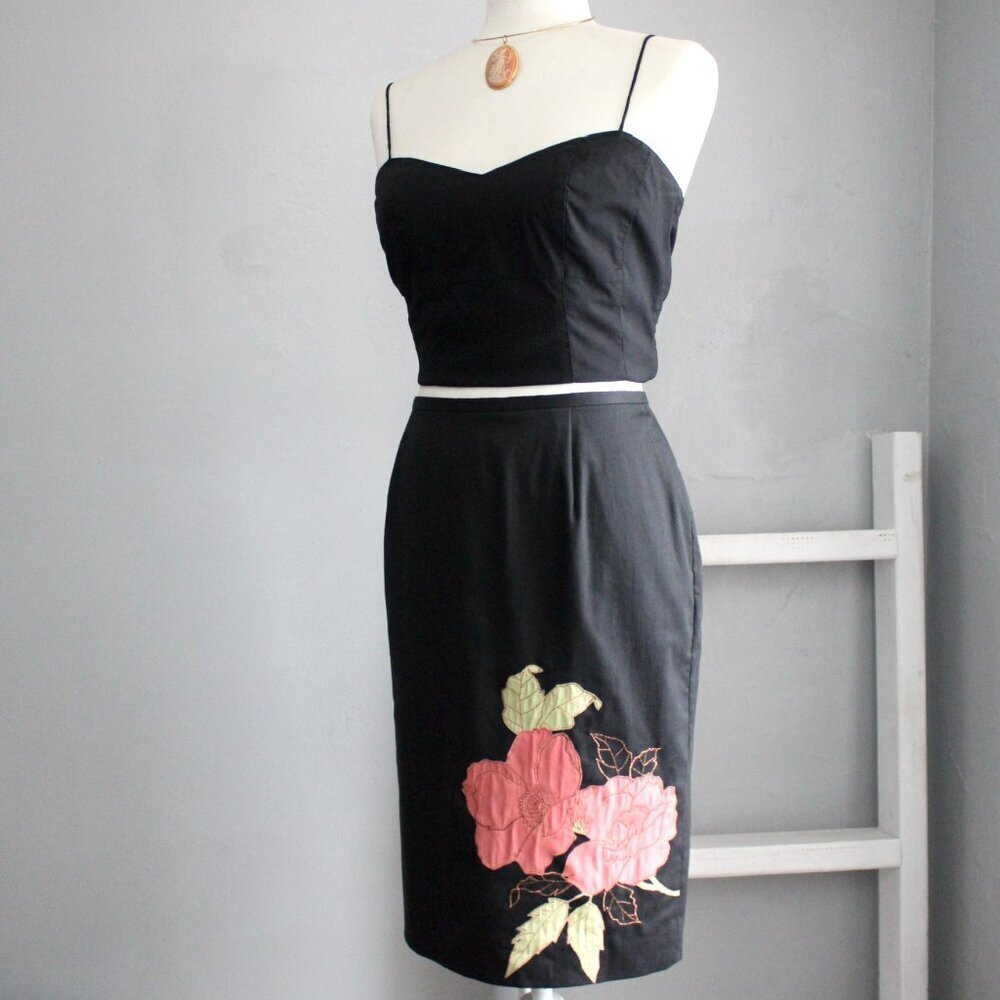 Doncaster Vintage 90s Black Pink Rose Decal Pencil Skirt Size 10